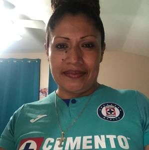 Meet your Posher, Lenida